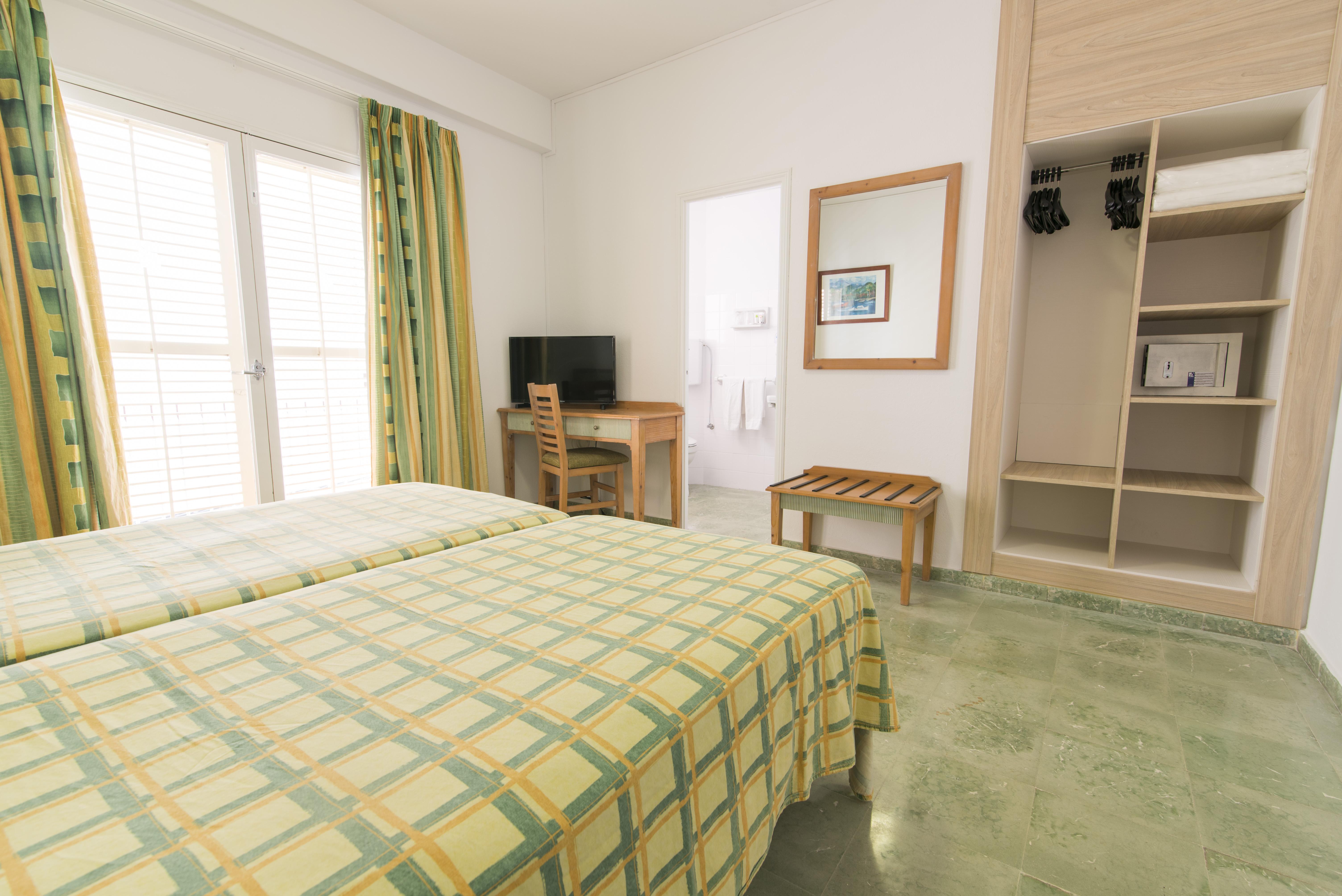 Azuline Hotel S'Anfora & Fleming (Adults Only) San Antonio  Buitenkant foto